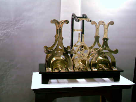 Brass tower clock-Saff (76).jpg (555264 bytes)