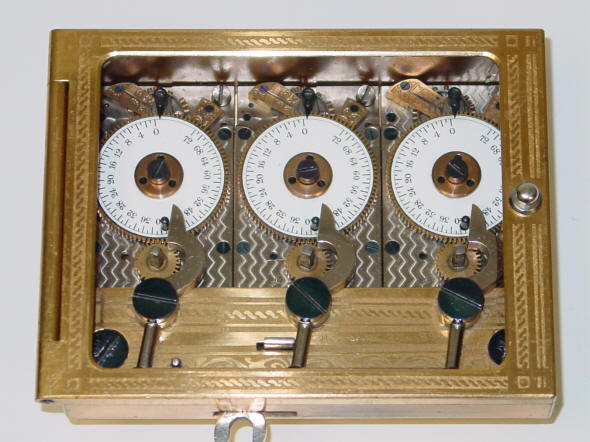 Diebold 3mvt-a.JPG (829678 bytes)