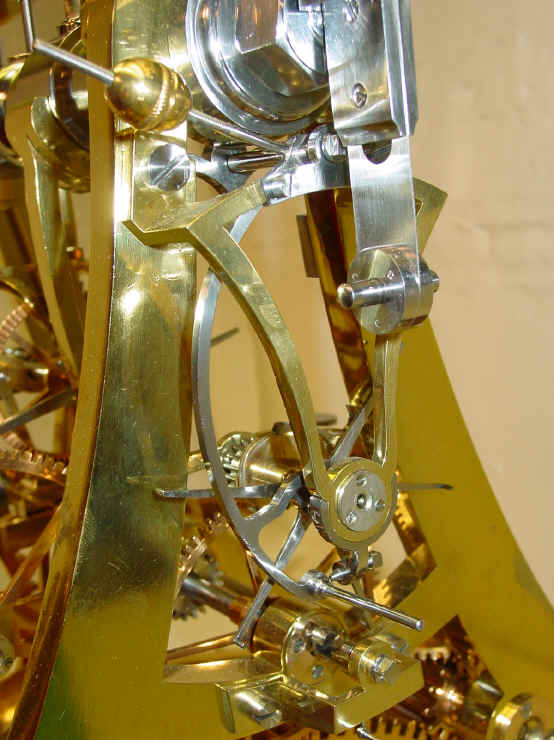 Escapement2.jpg (847259 bytes)