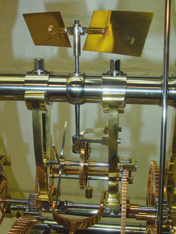 Remontoire fan.jpg (659120 bytes)