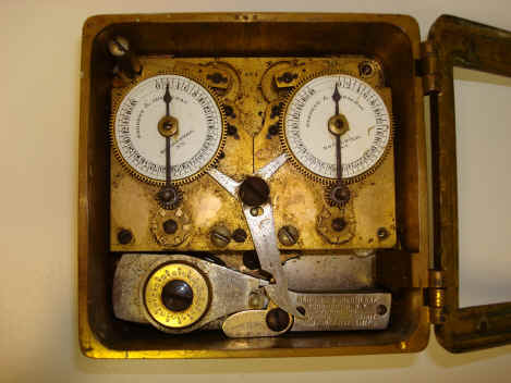 S&G 2mvt #4 solid dial restoration (1).JPG (1038795 bytes)