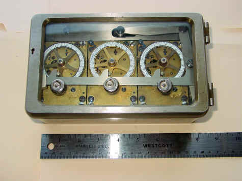 S&G 3mvt-large wagon wheel.jpg (861927 bytes)