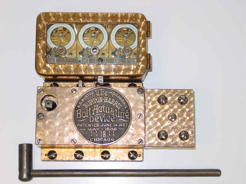 S&G 3mvt w bolt motor.JPG (867917 bytes)