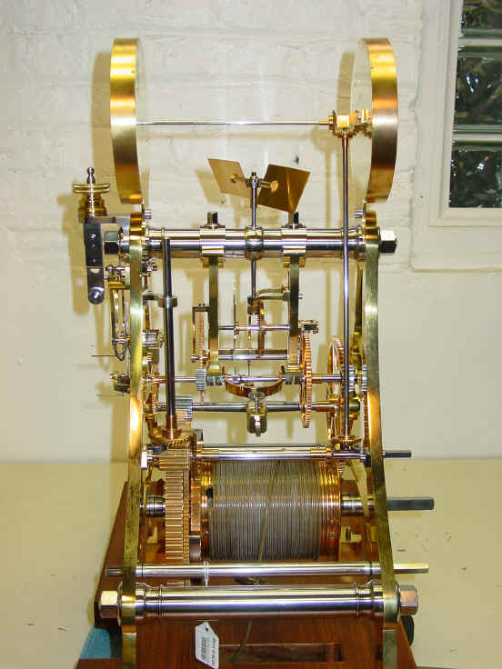 Side left.jpg (906407 bytes)