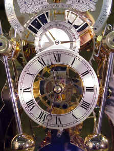 Sinclair-Moonphase sea clock detail 03.jpg (185234 bytes)
