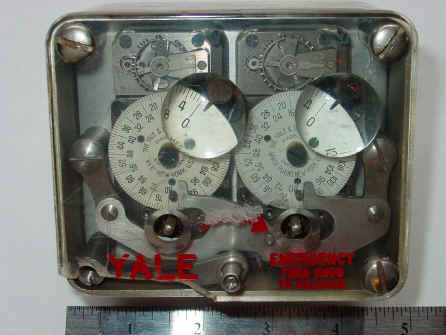 Yale-2mvt paper dial wht.jpg (714646 bytes)