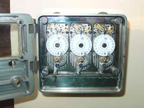 Yale 3mvt w-bolt draw-silver2.jpg (637303 bytes)