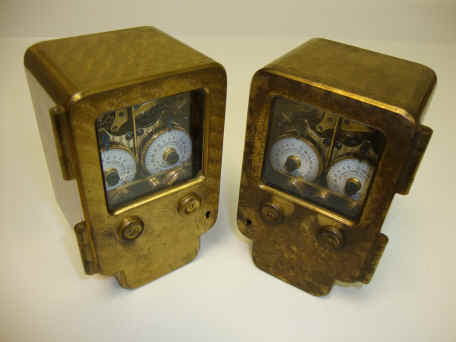 Yale T pair prototype (2).JPG (2101900 bytes)