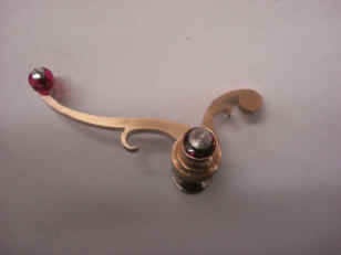 Astro 08-09 (19).jpg (138198 bytes)