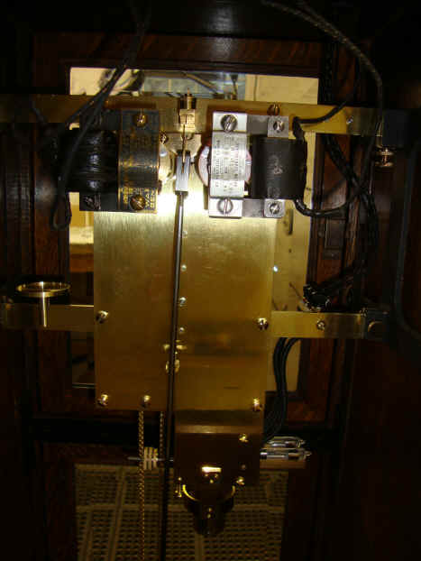 Telechron C (82).JPG (1783888 bytes)